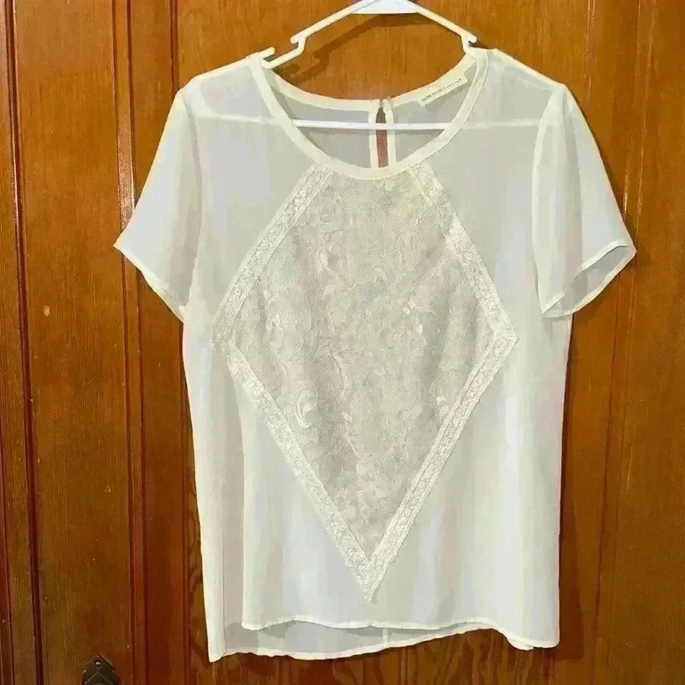 HAUTE space society size small.